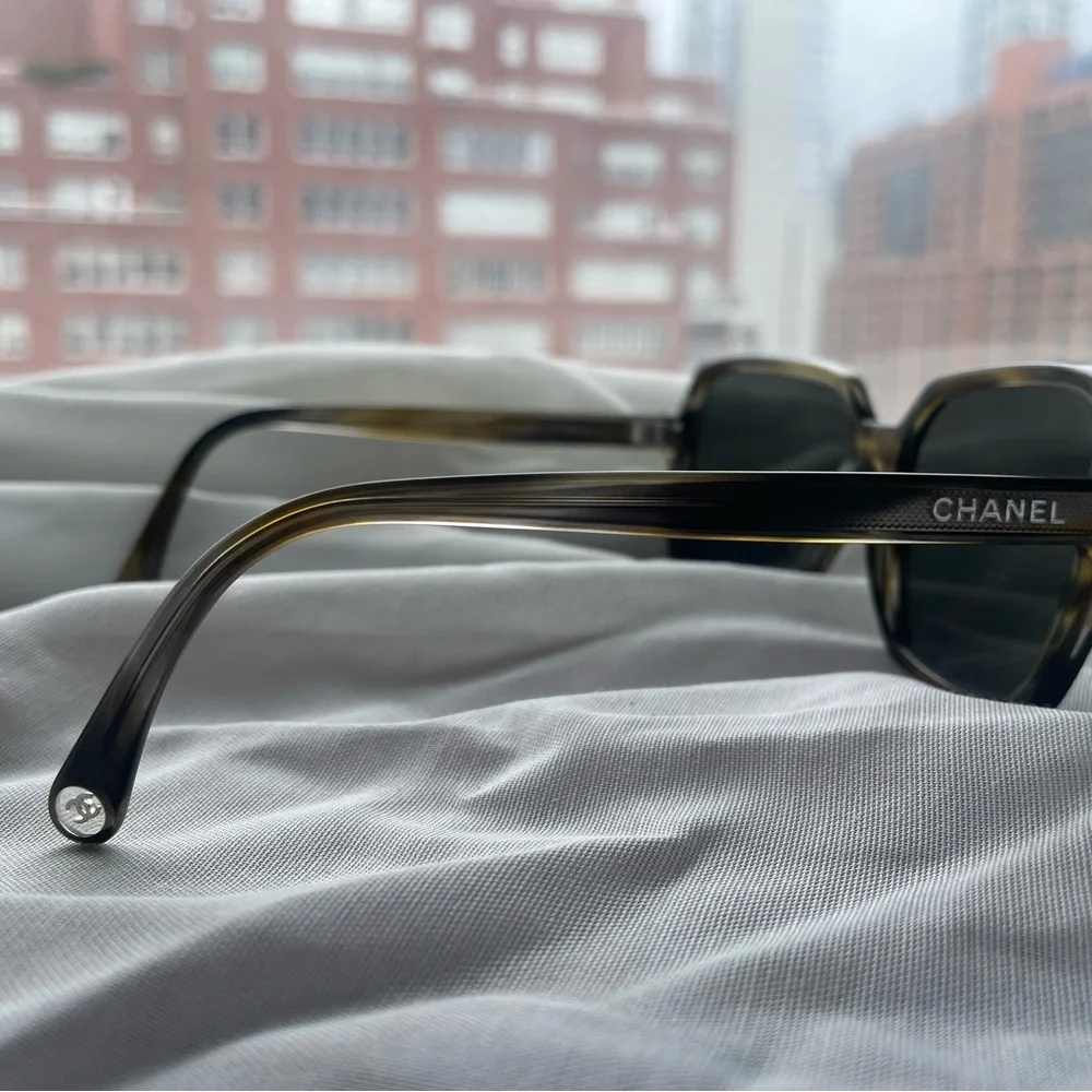 Tortoiseshell Square Women’s Sunglasses - Unbranded